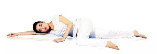 十二经络理疗瑜伽，传统瑜伽与中医相结合