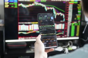 再次失守3000点，A股迎来抄底时机？