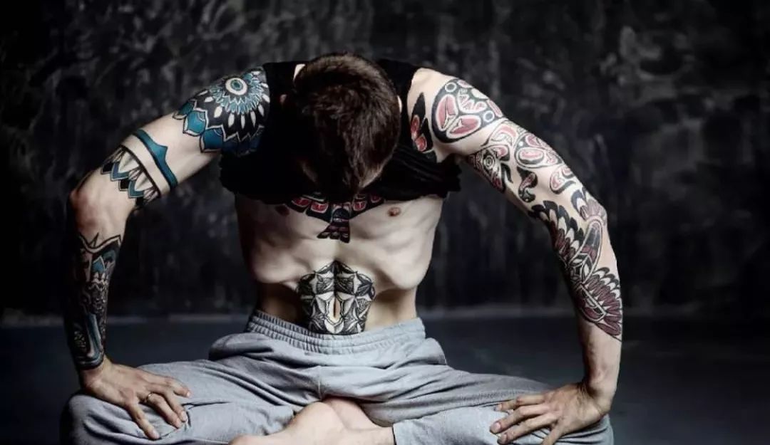 瑜伽这么久,才知道瑙力法要这样练!完整版教程:内脏排毒、瘦腹效果惊人!插图 瑜伽这么久,才知道瑙力法要这样练!完整版教程:内脏排毒、瘦腹效果惊人!插图