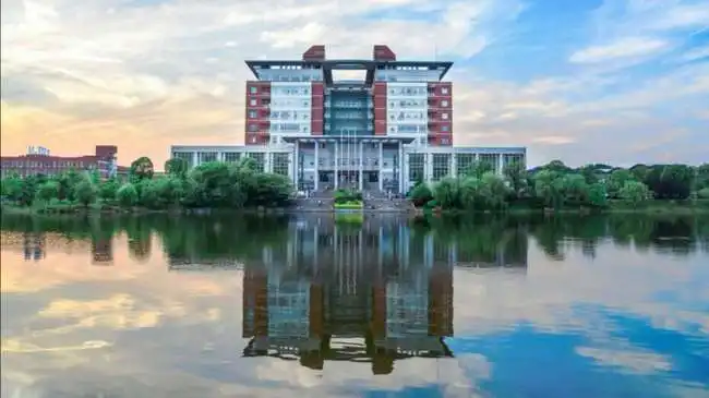 2022年湘潭大学研究生报录比来了，考研同学速看！插图