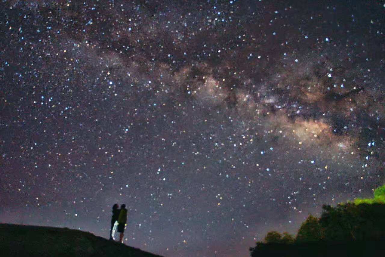 为什么四季星空是不同的？