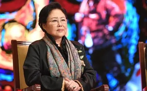 斯琴高娃为什么要加入瑞士国籍呢? 斯琴高娃是什么时候移民的?插图3 斯琴高娃为什么要加入瑞士国籍呢? 斯琴高娃是什么时候移民的?插图3