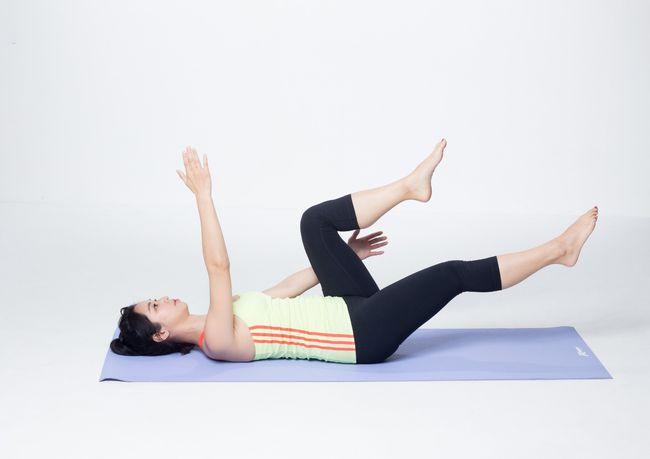 孕期腰痛怎么有效缓解 缓解腰痛的瑜伽动作插图3