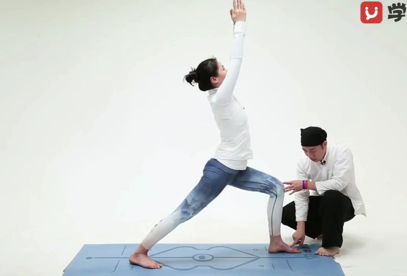 阿斯汤加初级体式序列课